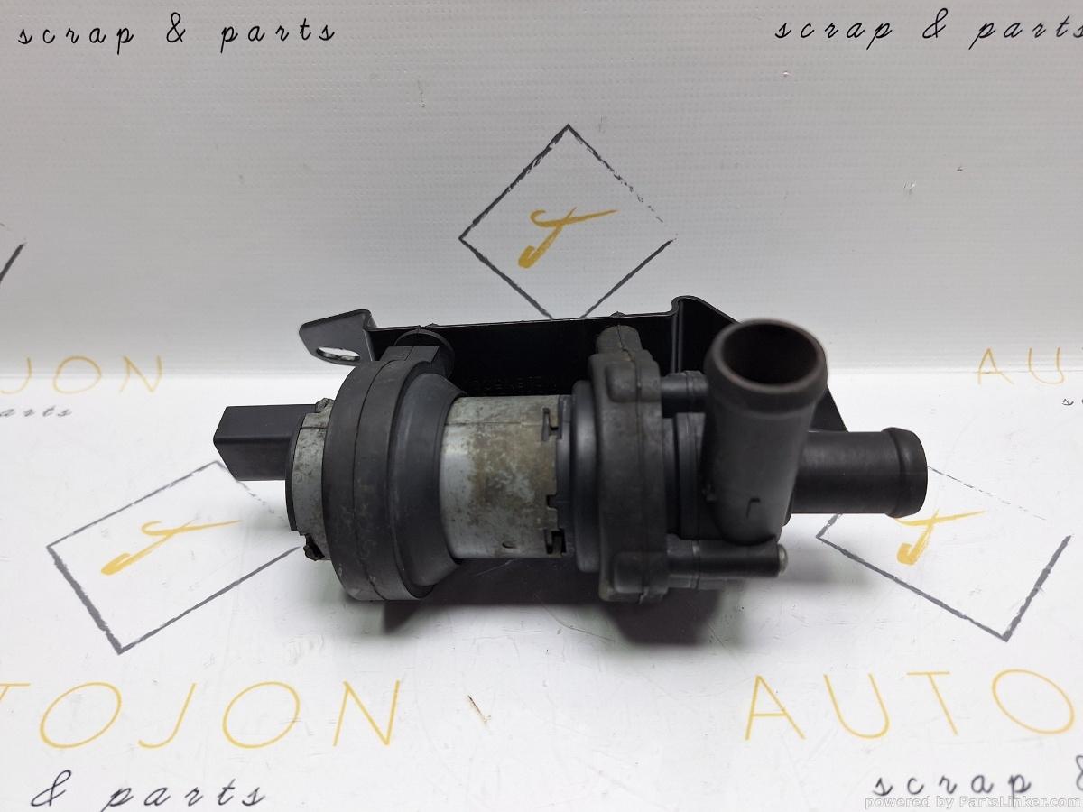 Pompa auxiliara apa SEAT ALHAMBRA (7V8, 7V9) [ 1996 - 2010 ] TDI (ASZ) 96KW|131HP OEM 3D0965561D