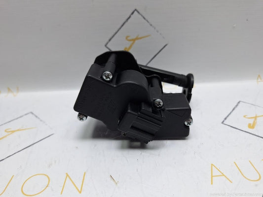 Motoras deschidere geam lateral dreapta spate SEAT ALHAMBRA (7V8, 7V9) [ 1996 - 2010 ] TDI (ASZ) 96KW|131HP OEM 7M0847080