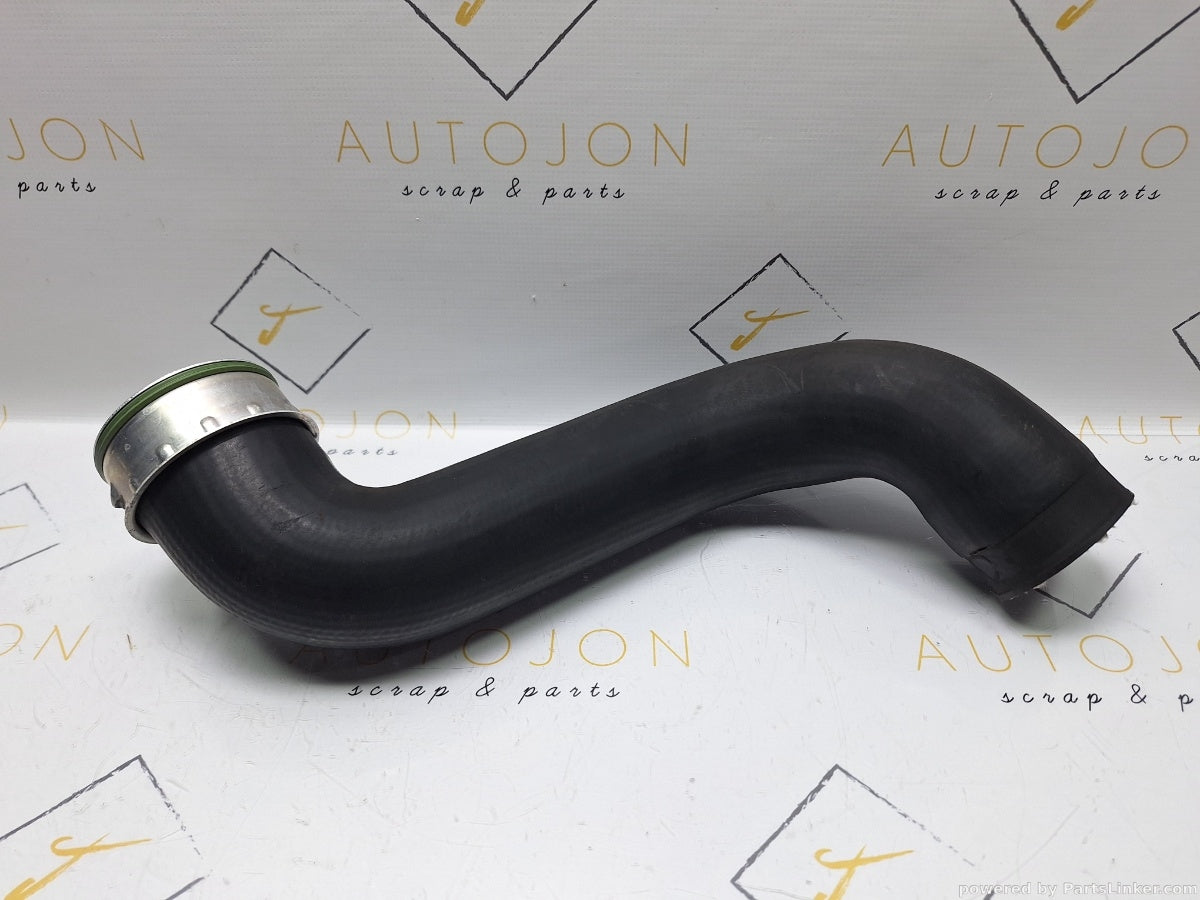 Furtun intercooler turbo SEAT ALHAMBRA (7V8, 7V9) [ 1996 - 2010 ] TDI (ASZ) 96KW|131HP 7M3145737A