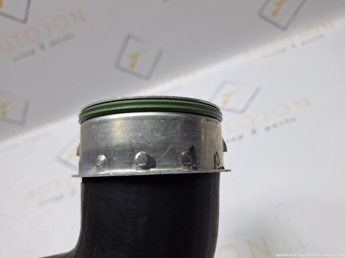 Furtun intercooler turbo SEAT ALHAMBRA (7V8, 7V9) [ 1996 - 2010 ] TDI (ASZ) 96KW|131HP OEM 7M3145737A