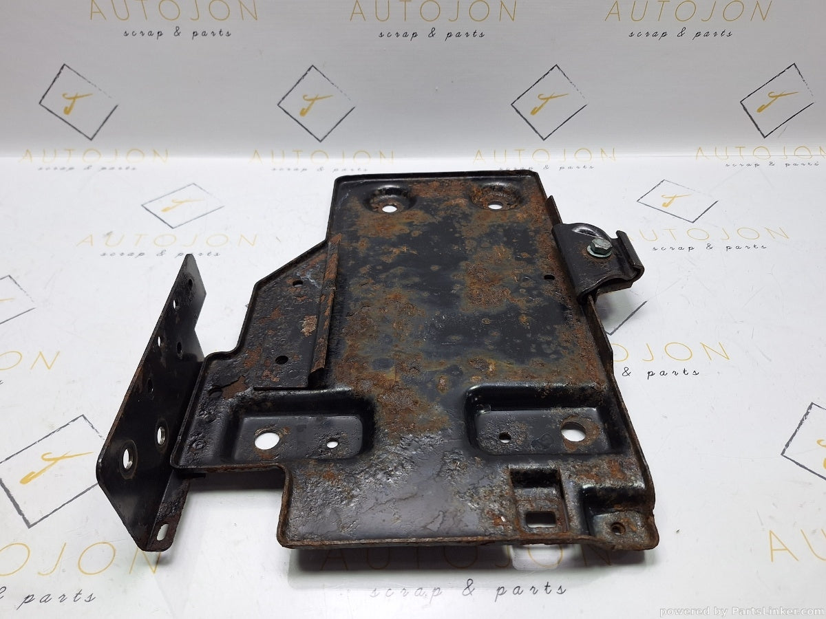 Suport baterie auto SEAT ALHAMBRA (7V8, 7V9) [ 1996 - 2010 ] TDI (ASZ) 96KW|131HP 7M3804841A