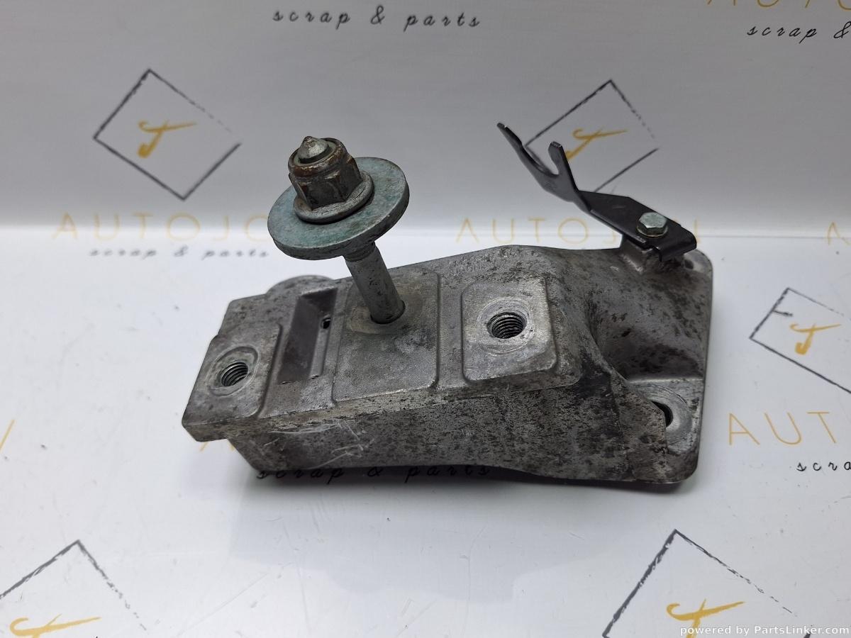 Suport cutie de viteze SEAT ALHAMBRA (7V8, 7V9) [ 1996 - 2010 ] TDI (ASZ) 96KW|131HP OEM 7M3399135A