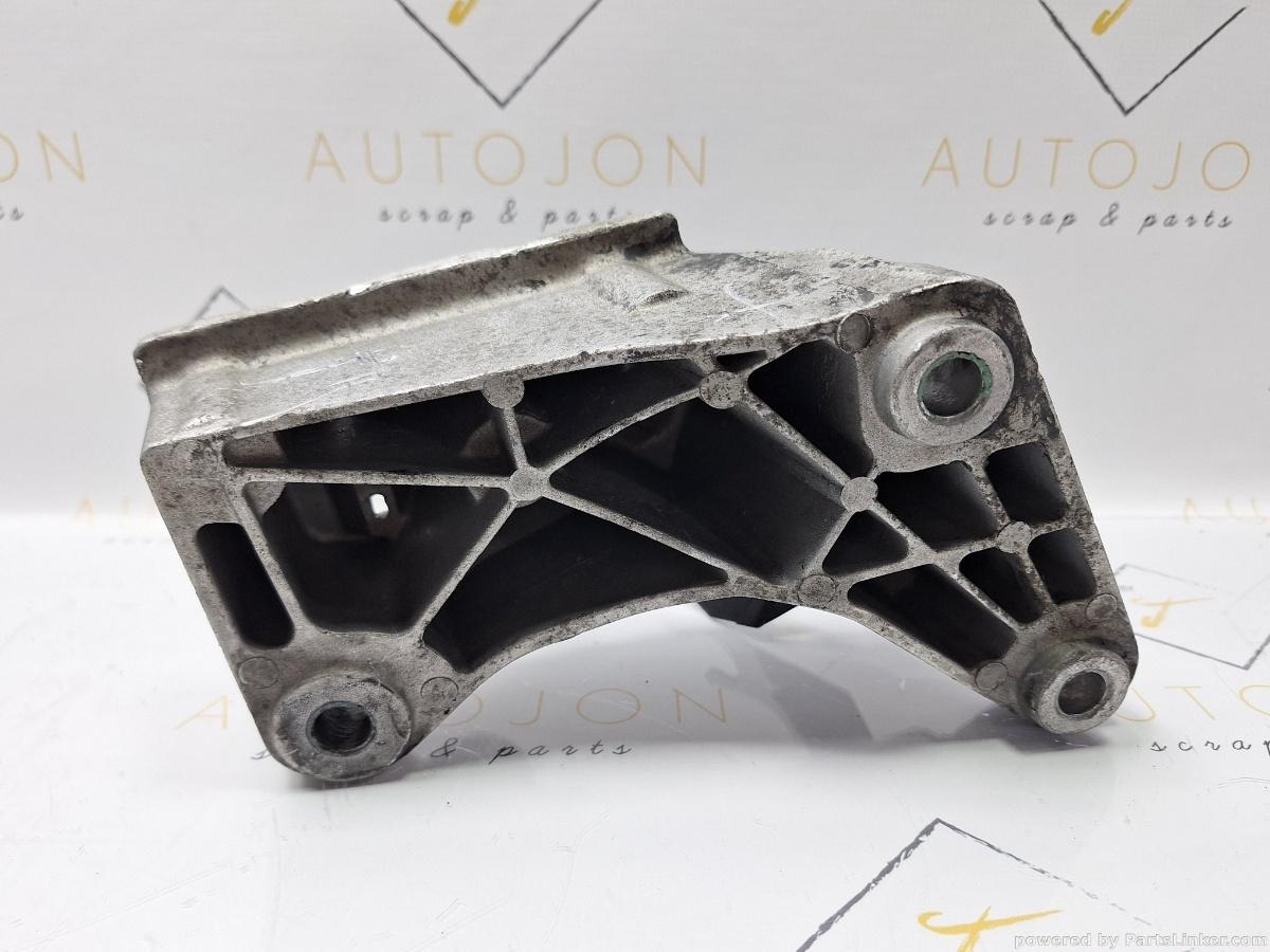 Suport cutie de viteze SEAT ALHAMBRA (7V8, 7V9) [ 1996 - 2010 ] TDI (ASZ) 96KW|131HP OEM 7M3399135A