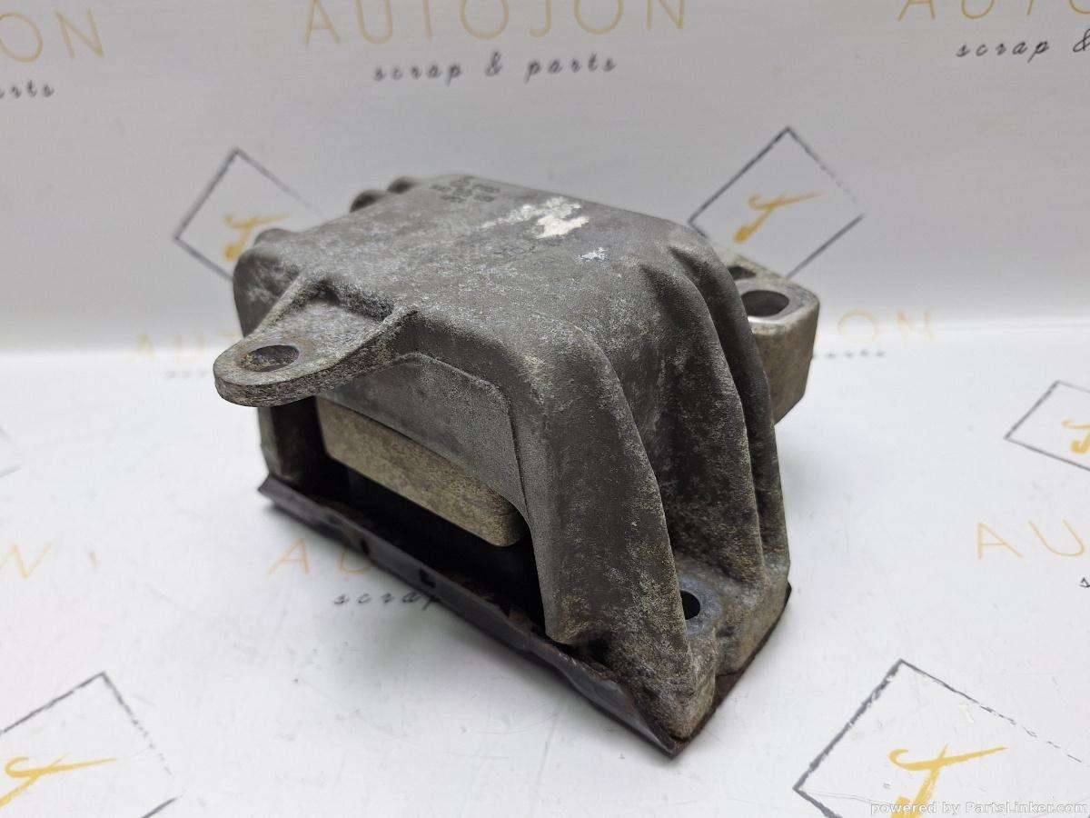 Tampon cutie de viteze SEAT ALHAMBRA (7V8, 7V9) [ 1996 - 2010 ] TDI (ASZ) 96KW|131HP OEM 7M3199555K