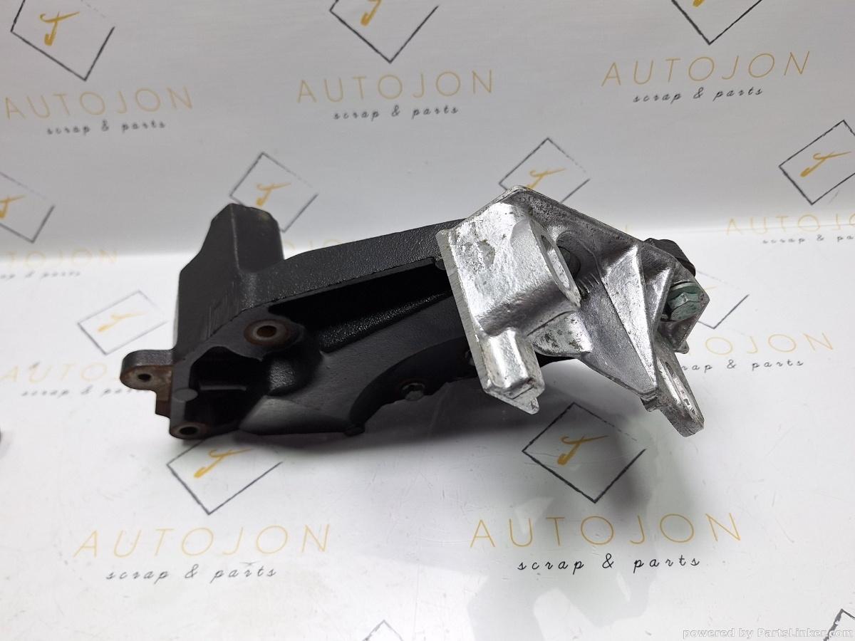 Suport motor SEAT ALHAMBRA (7V8, 7V9) [ 1996 - 2010 ] TDI (ASZ) 96KW|131HP OEM 7M3199600A