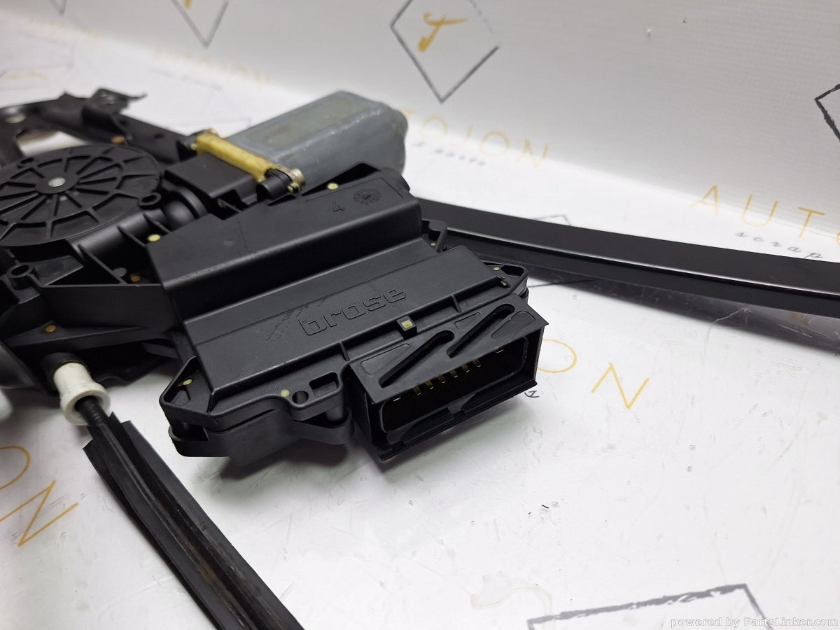 Macara geam stanga fata SEAT ALHAMBRA (7V8, 7V9) [ 1996 - 2010 ] TDI (ASZ) 96KW|131HP 7M0837461