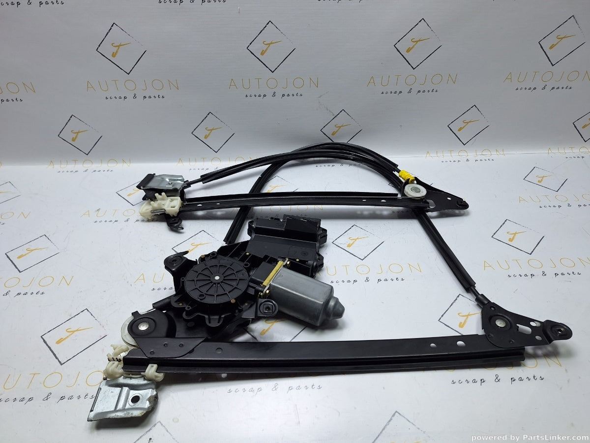 Macara geam dreapta spate SEAT ALHAMBRA (7V8, 7V9) [ 1996 - 2010 ] TDI (ASZ) 96KW|131HP 7M3839402A / 1H4959811B