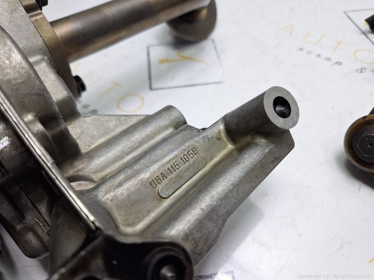 Kit pompa de ulei VOLKSWAGEN GOLF IV (1J1) [ 1997 - 2007 ] TDI (AGR, ALH) 66KW|90HP 06A115105B