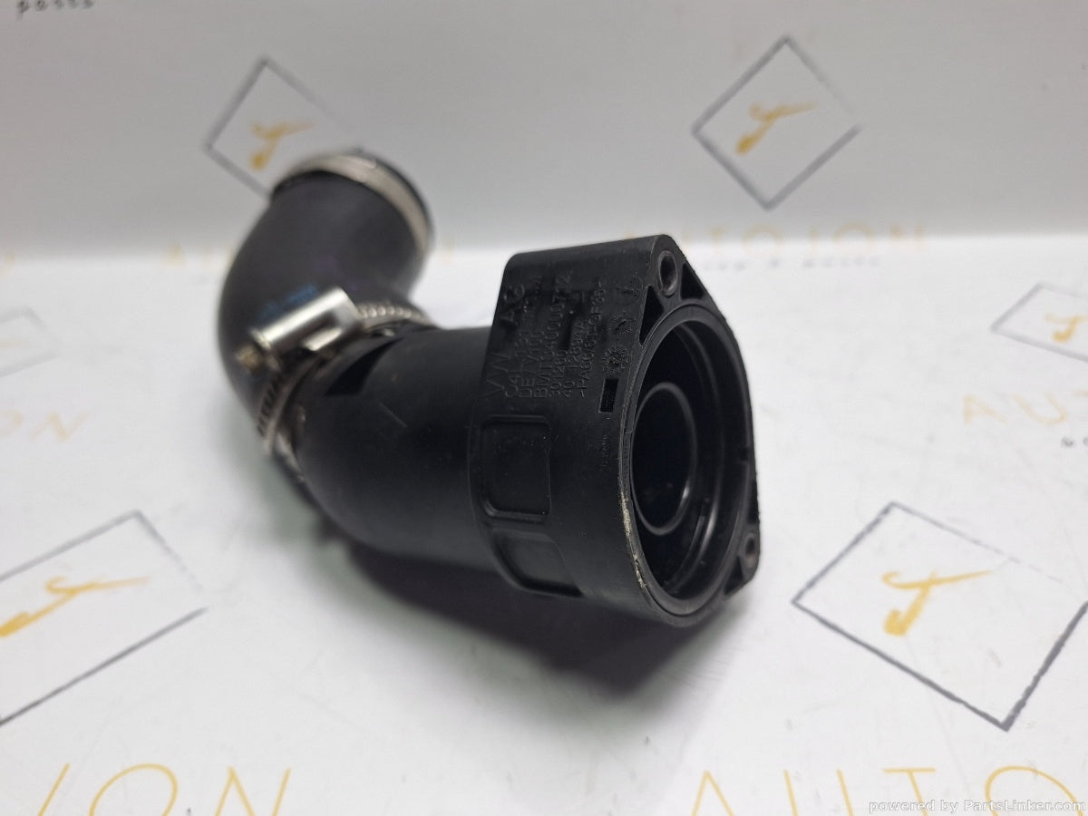 Cupla cu furtun intercooler VOLKSWAGEN PASSAT Variant (3G5) [ 2014 - NOW ] TDI (CRLB, DBGA, DFGA) 110KW|150HP 04L131111M / 04L145828G