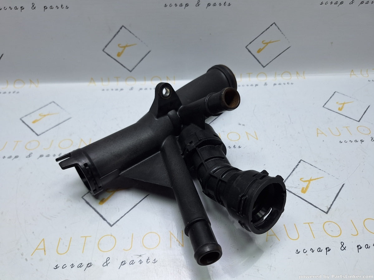 Corp termostat VOLKSWAGEN GOLF VII (5G1) [ 2012 - NOW ] 2.0 TDi BlueMotion 110KW|150HP 04L121071E