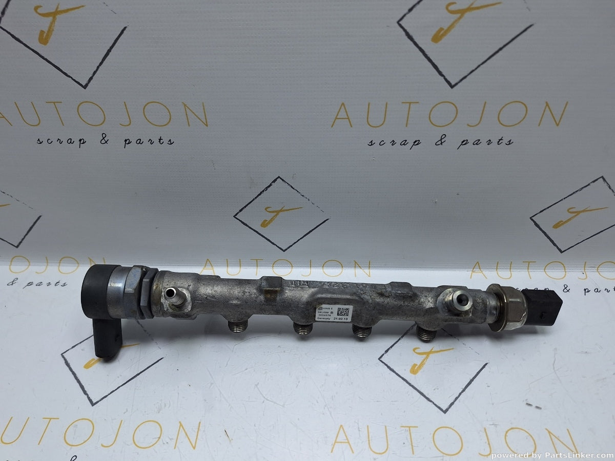 Rampa injectoare VOLKSWAGEN GOLF VII (5G1) [ 2012 - NOW ] 2.0 TDi BlueMotion 110KW|150HP 04L089B