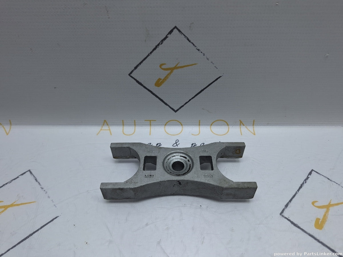 Prindere injectoare VOLKSWAGEN GOLF VII (5G1) [ 2012 - NOW ] 2.0 TDi BlueMotion 110KW|150HP 04L216