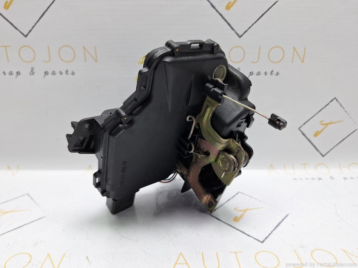 Broasca usa stanga fata SKODA OCTAVIA (1U2) [ 1996 - 2010 ] 1.6 (AEH, AKL) 74KW|101HP OEM 3B1837015A