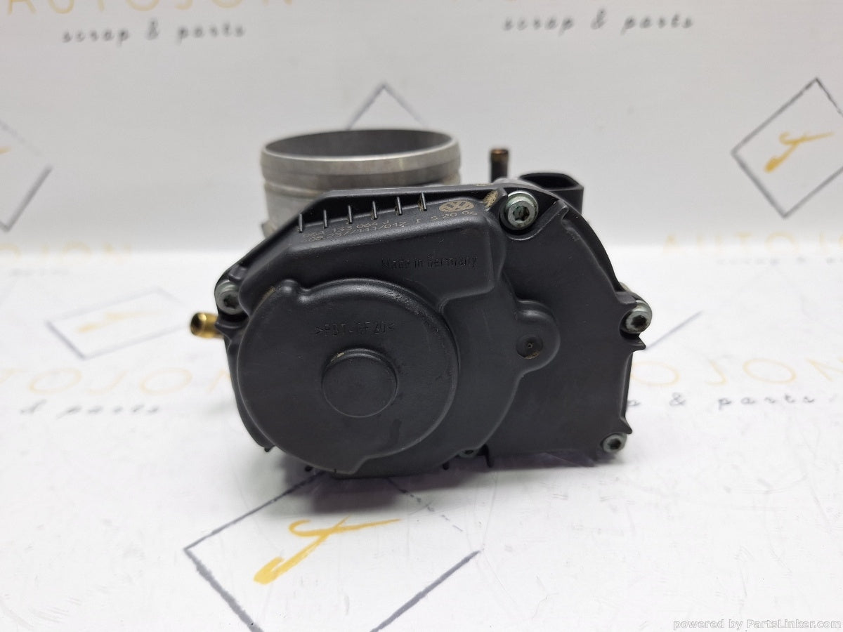 Clapeta acceleratie SKODA OCTAVIA (1U2) [ 1996 - 2010 ] 1.6 (AEH, AKL) 74KW|101HP 06A133064J