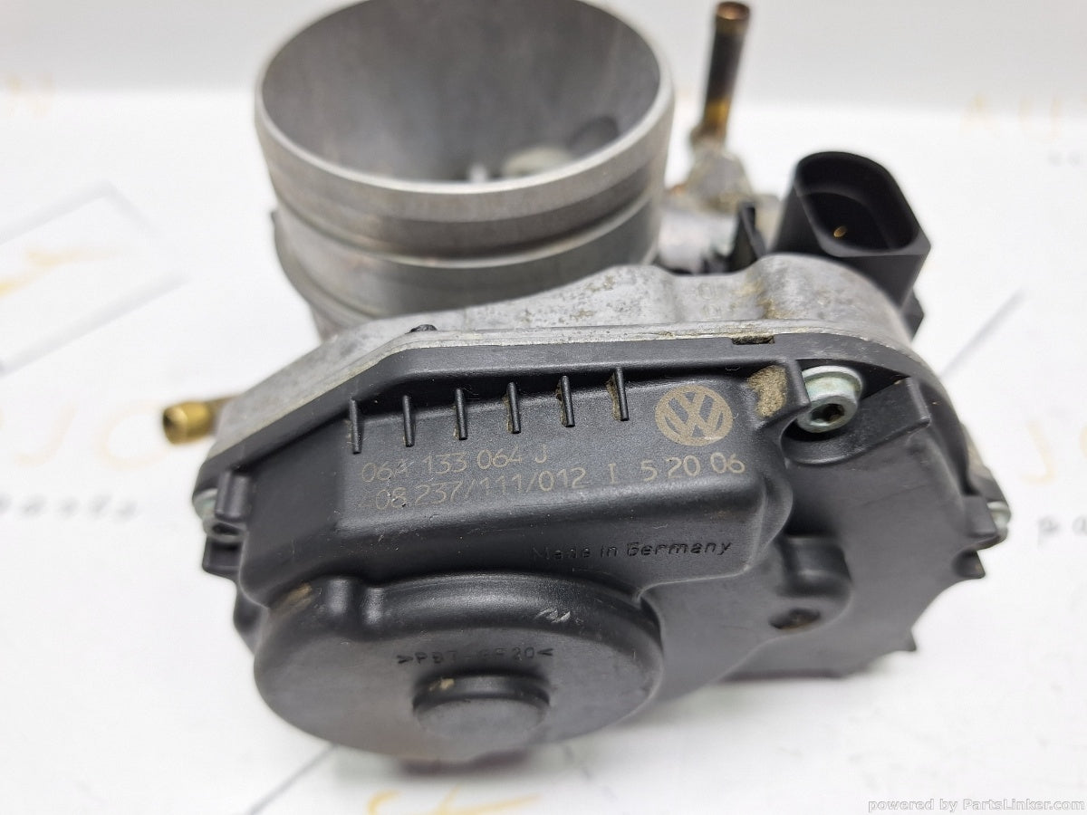 Clapeta acceleratie SKODA OCTAVIA (1U2) [ 1996 - 2010 ] 1.6 (AEH, AKL) 74KW|101HP 06A133064J