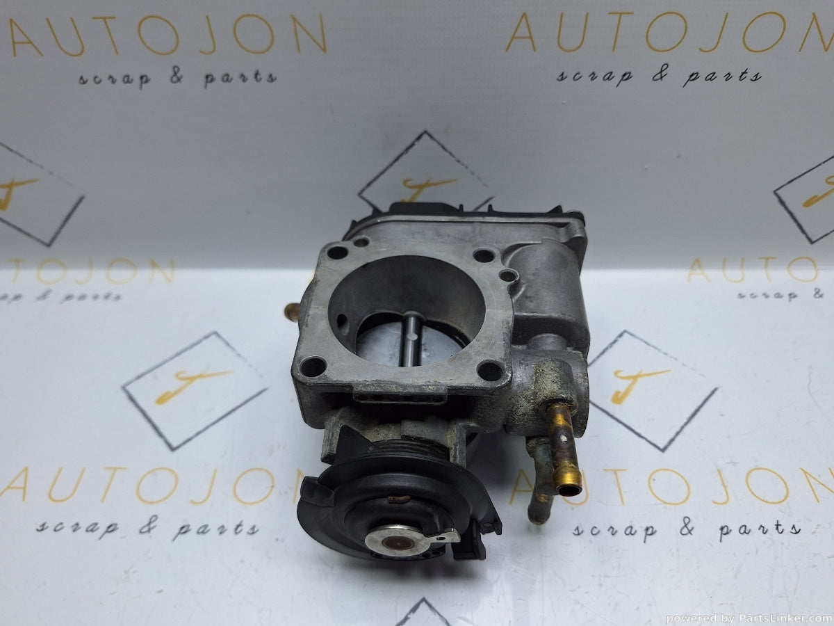 Clapeta acceleratie SKODA OCTAVIA (1U2) [ 1996 - 2010 ] 1.6 (AEH, AKL) 74KW|101HP 06A133064J