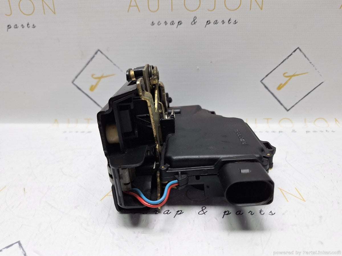 Broasca usa dreapta fata SKODA OCTAVIA (1U2) [ 1996 - 2010 ] 1.6 (AEH, AKL) 74KW|101HP 6X1837014H