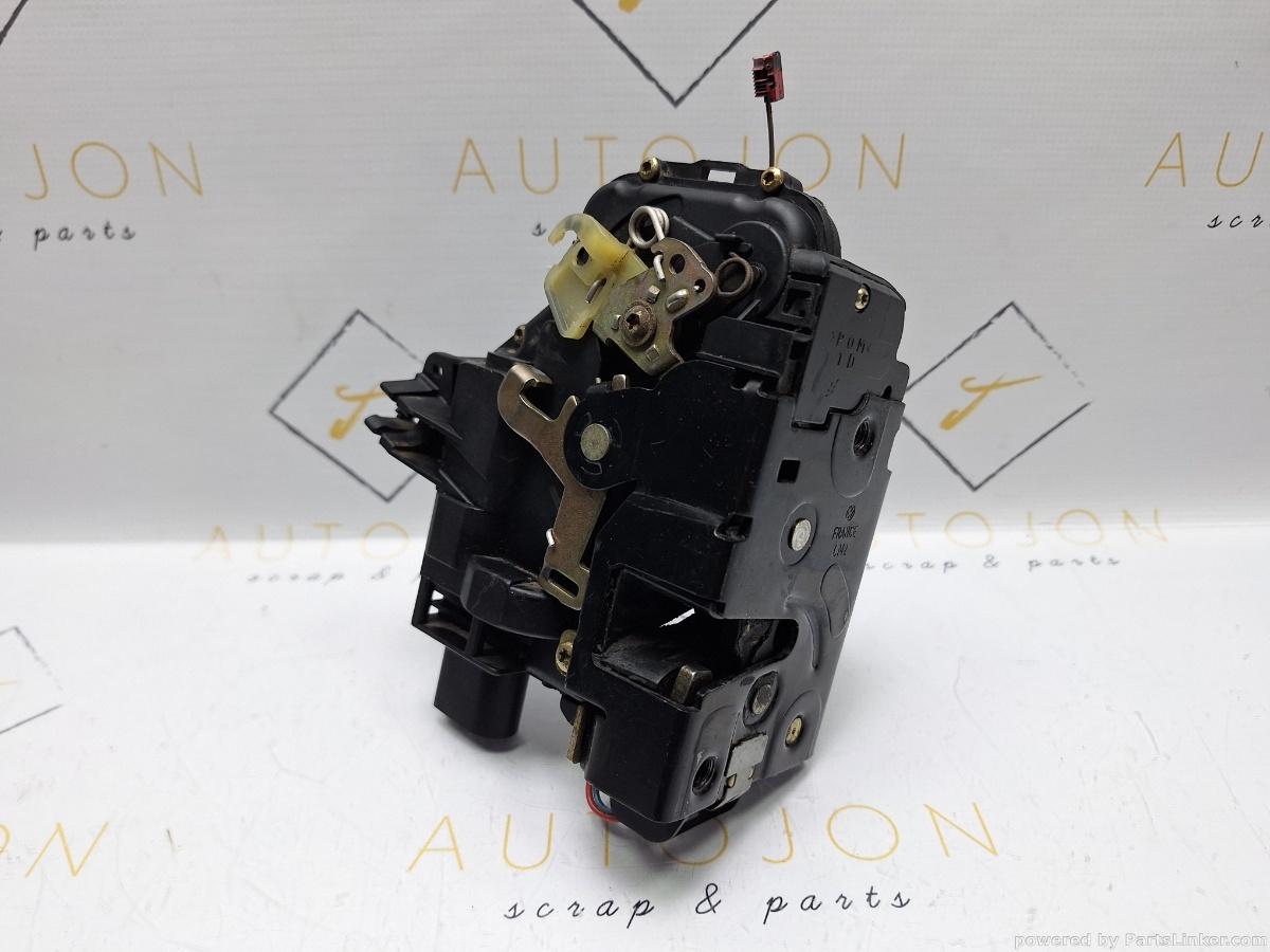 Broasca usa dreapta fata SKODA OCTAVIA (1U2) [ 1996 - 2010 ] 1.6 (AEH, AKL) 74KW|101HP OEM 6X1837014H