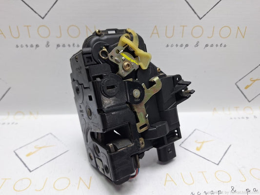 Broasca usa stanga spate SKODA OCTAVIA (1U2) [ 1996 - 2010 ] 1.6 (AEH, AKL) 74KW|101HP OEM 3B4839015A