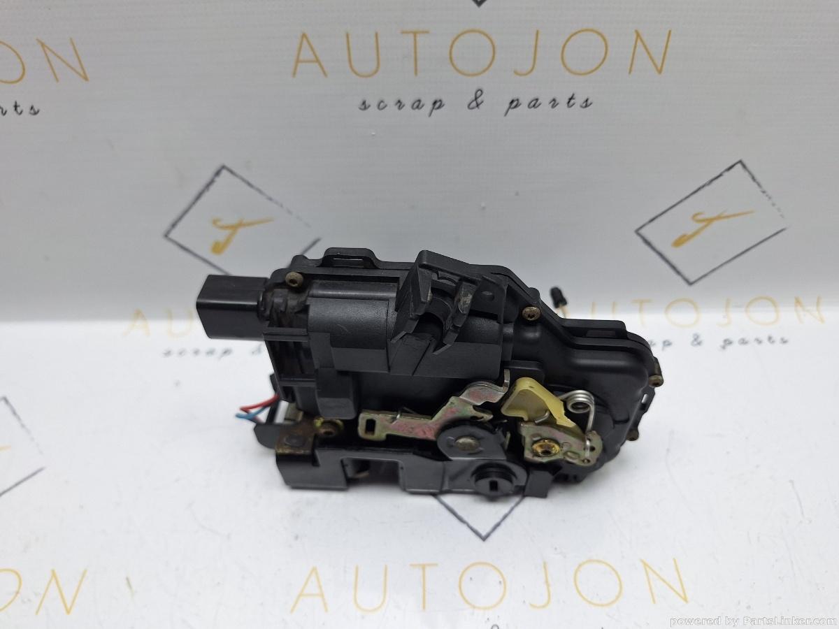 Broasca usa dreapta spate SKODA OCTAVIA (1U2) [ 1996 - 2010 ] 1.6 (AEH, AKL) 74KW|101HP OEM 3B4839016A