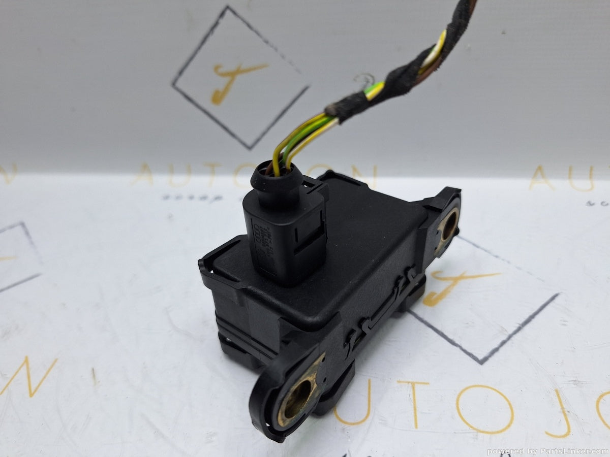 Senzor ESP SEAT LEON II (1P1) [ 2005 - 2013 ] TDI (BKC, BLS, BXE) 77KW|105HP 7H0907655A