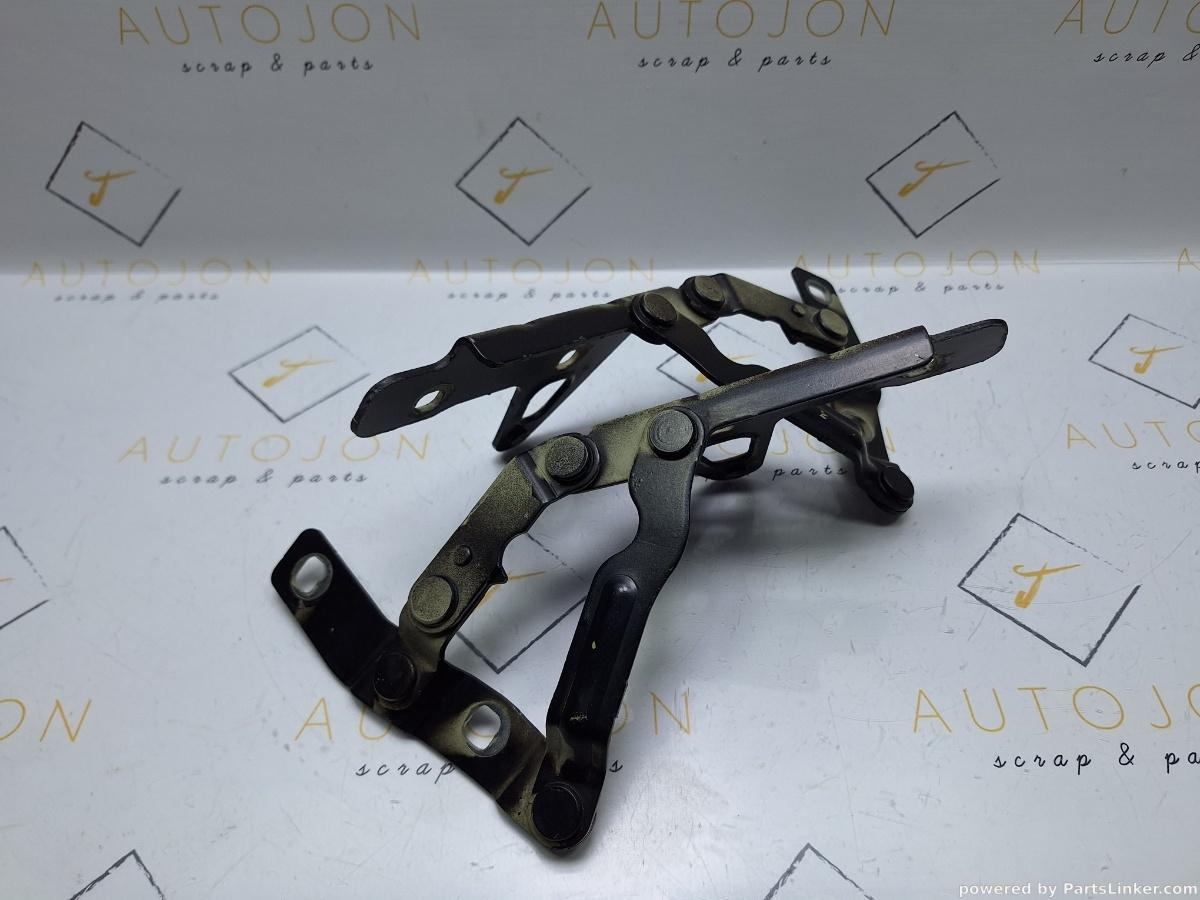 Balamale capota motor SEAT LEON II (1P1) [ 2005 - 2013 ] TDI (BKC, BLS, BXE) 77KW|105HP OEM 1P0823301 / 1P0823302