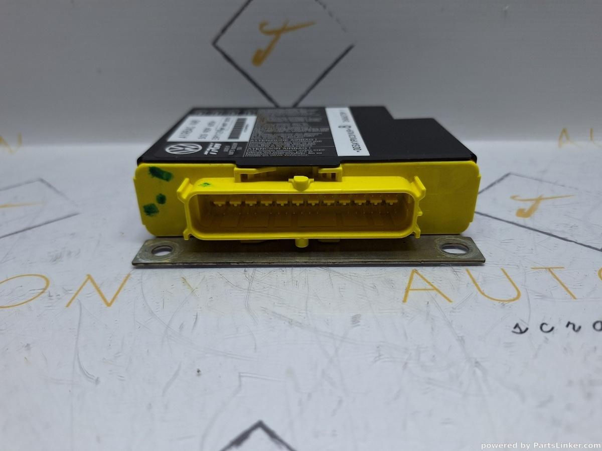 Calculator airbag SEAT LEON II (1P1) [ 2005 - 2013 ] TDI (BKC, BLS, BXE) 77KW|105HP OEM 3C0909605H