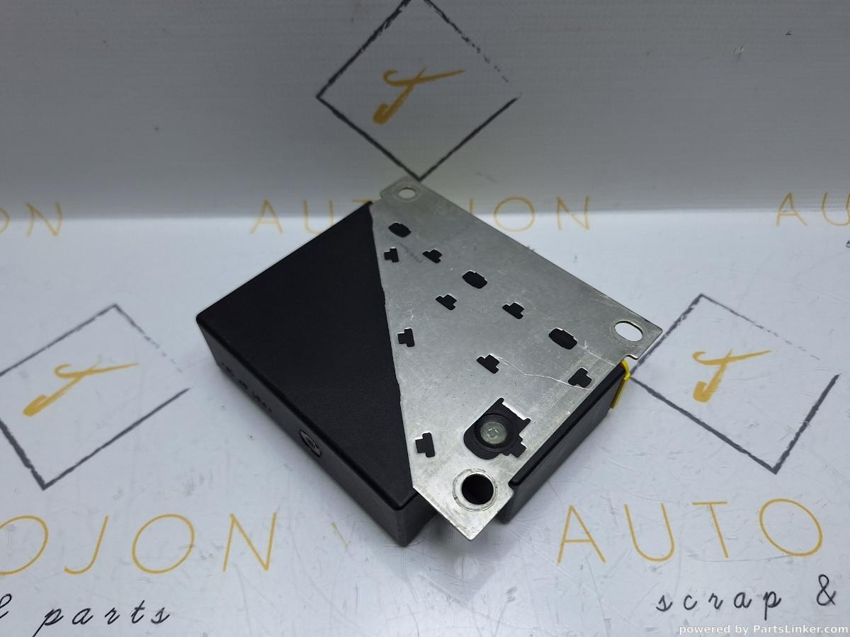 Calculator airbag SEAT LEON II (1P1) [ 2005 - 2013 ] TDI (BKC, BLS, BXE) 77KW|105HP OEM 3C0909605H