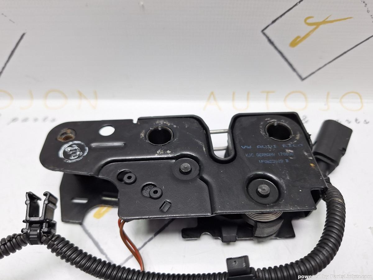 Broasca capota motor SEAT LEON II (1P1) [ 2005 - 2013 ] TDI (BKC, BLS, BXE) 77KW|105HP OEM 1P0823509B