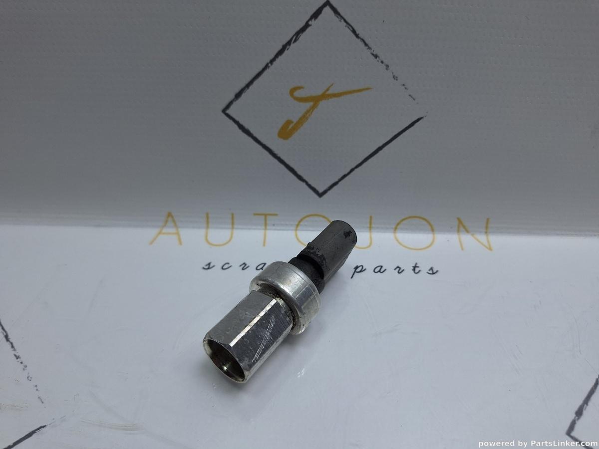 Senzor presiune AC SEAT LEON II (1P1) [ 2005 - 2013 ] TDI (BKC, BLS, BXE) 77KW|105HP OEM 1J0959126