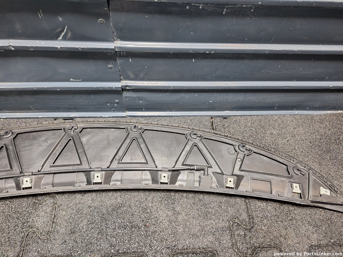 Grila capota SEAT LEON II (1P1) [ 2005 - 2013 ] TDI (BKC, BLS, BXE) 77KW|105HP 1P0854321