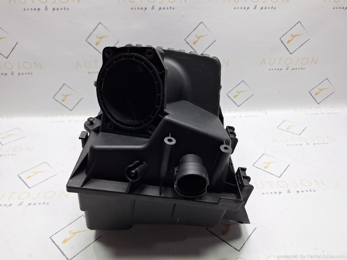 Carcasa filtru aer AUDI A3 (8L1) [ 1996 - 2006 ] 1.6 (AVU, BFQ) 75KW|102HP OEM 1J0129607S