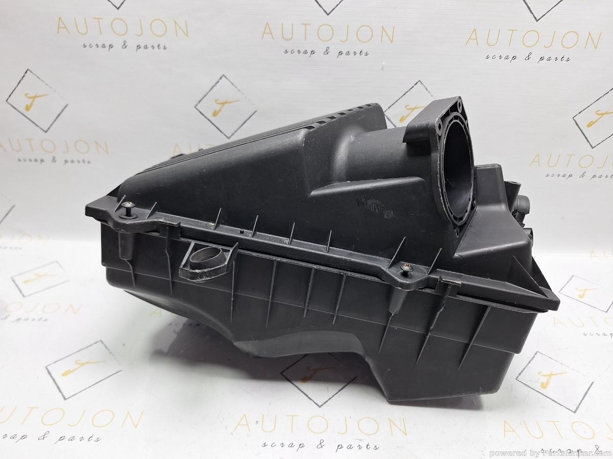Carcasa filtru aer AUDI A3 (8L1) [ 1996 - 2006 ] 1.6 (AVU, BFQ) 75KW|102HP OEM 1J0129607S