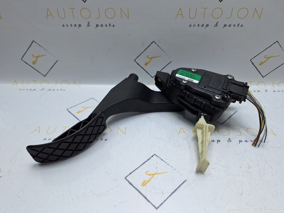 Pedala acceleratie AUDI A3 (8L1) [ 1996 - 2006 ] 1.6 (AVU, BFQ) 75KW|102HP 1J1721503J
