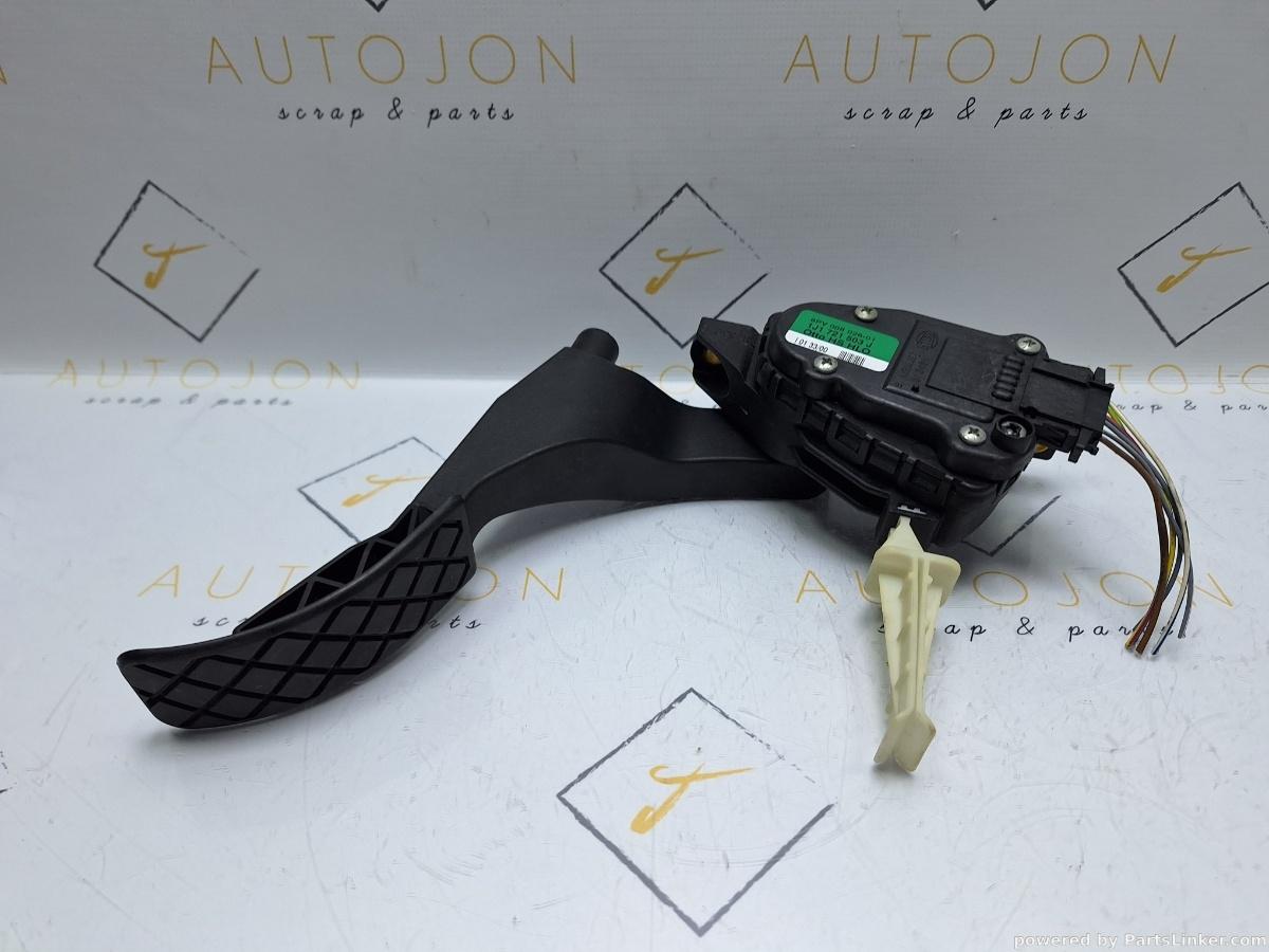 Pedala acceleratie AUDI A3 (8L1) [ 1996 - 2006 ] 1.6 (AVU, BFQ) 75KW|102HP OEM 1J1721503J