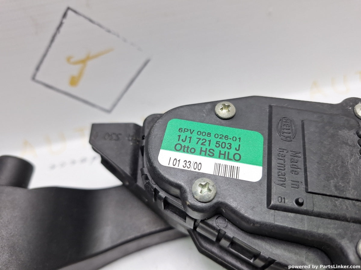 Pedala acceleratie AUDI A3 (8L1) [ 1996 - 2006 ] 1.6 (AVU, BFQ) 75KW|102HP 1J1721503J