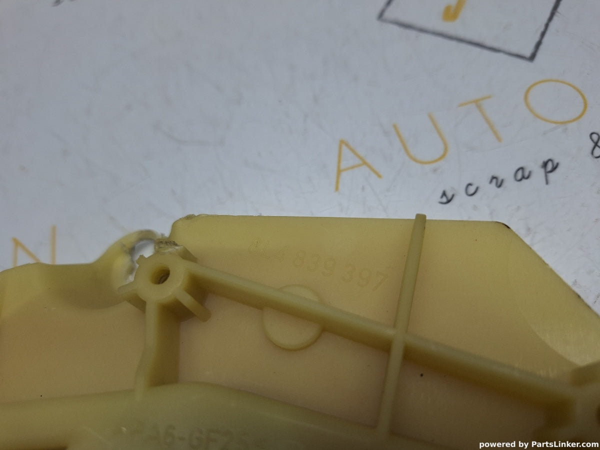 Macara geam stanga spate AUDI A3 (8L1) [ 1996 - 2006 ] 1.6 (AVU, BFQ) 75KW|102HP 8L4839397