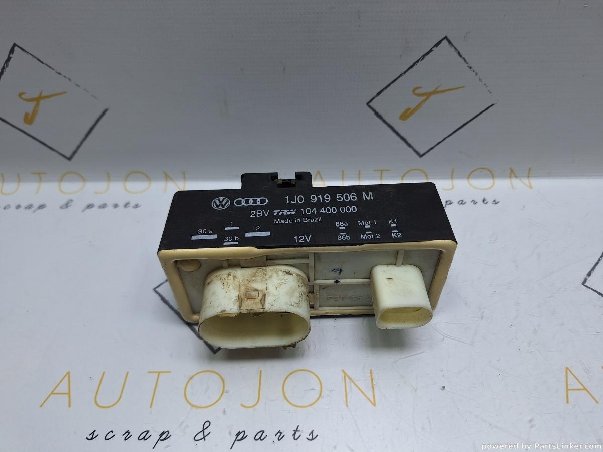 Releu ventilatoare SEAT IBIZA IV (6L1) [ 2002 - 2009 ] 12V (BXV) 51KW|70HP OEM 1J0919506M