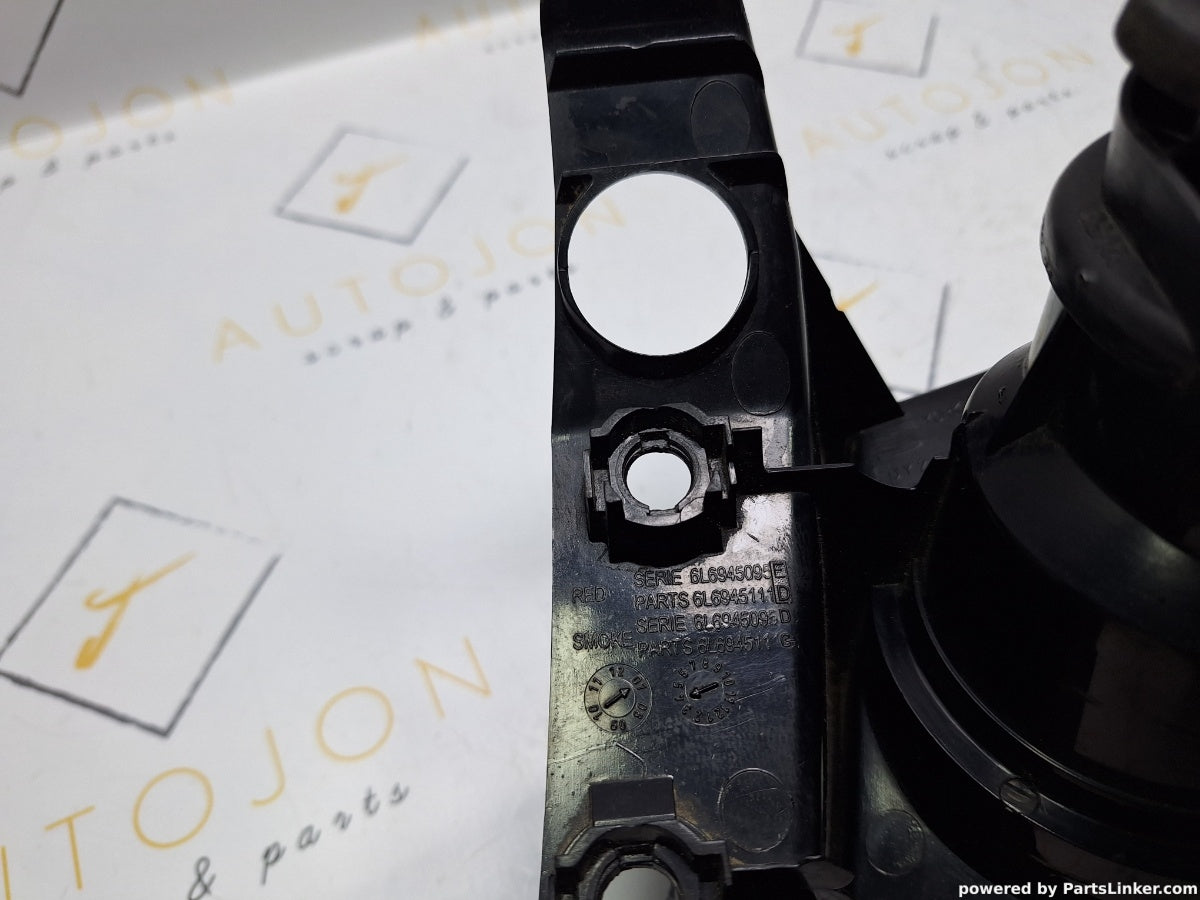 Stop Stanga SEAT IBIZA IV (6L1) [ 2002 - 2009 ] 12V (BXV) 51KW|70HP 6L6945095D