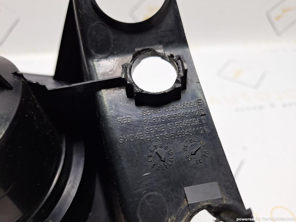 Stop Dreapta SEAT IBIZA IV (6L1) [ 2002 - 2009 ] 12V (BXV) 51KW|70HP OEM 6L6945096D