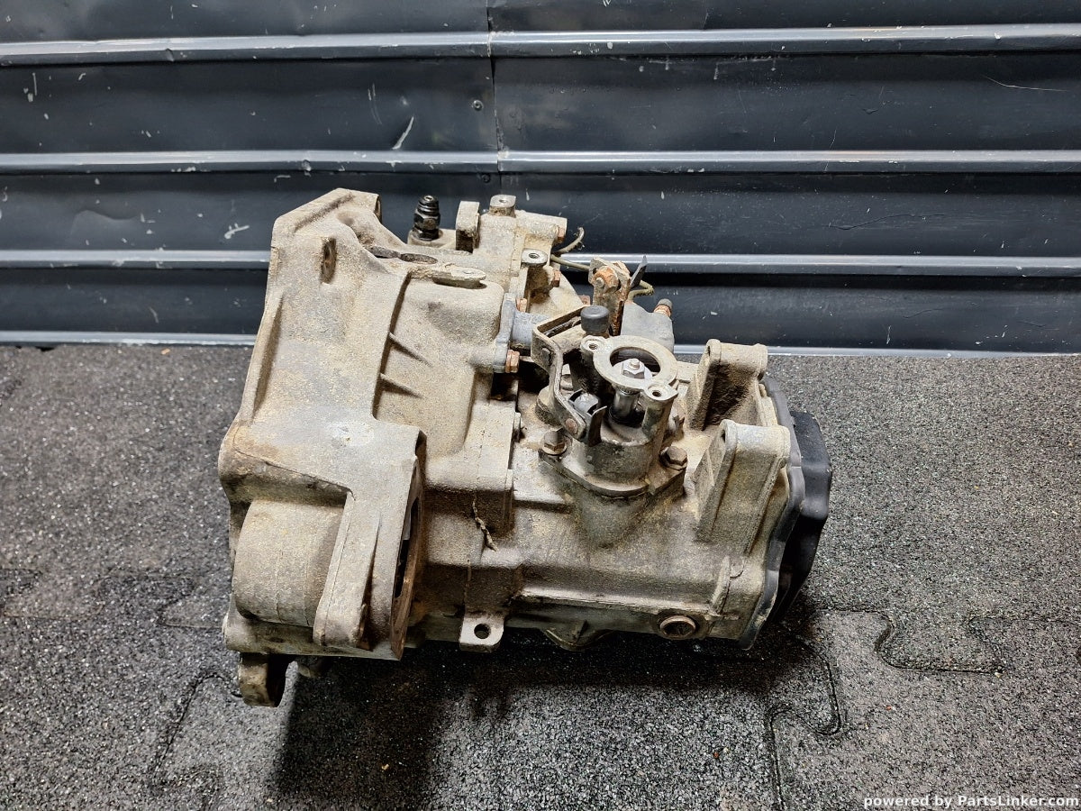 Cutie de viteze VOLKSWAGEN GOLF III Variant (1H5) [ 1993 - 1999 ] TDI (1Z, AHU, ALE) 66KW|90HP 02A300048P