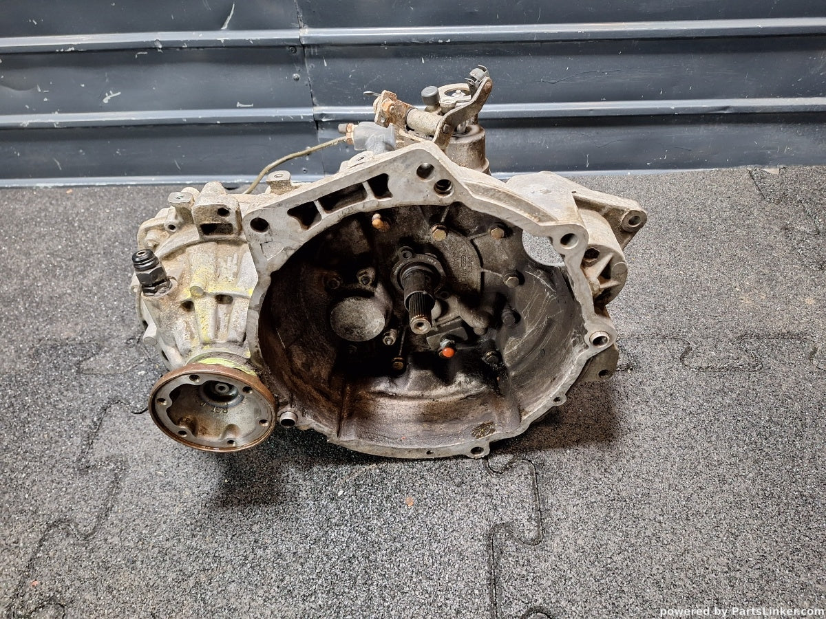 Cutie de viteze VOLKSWAGEN GOLF III Variant (1H5) [ 1993 - 1999 ] TDI (1Z, AHU, ALE) 66KW|90HP 02A300048P