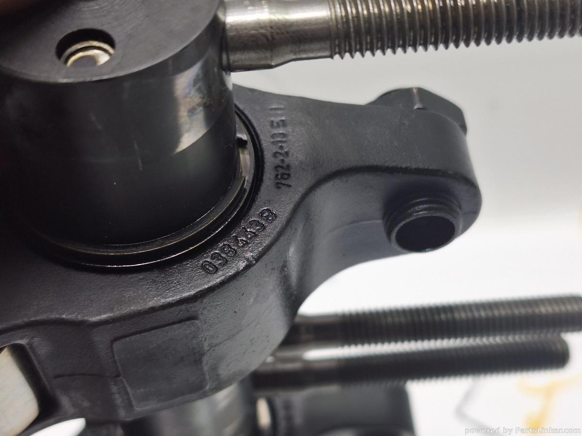 Rampe culbutori VOLKSWAGEN GOLF IV (1J1) [ 1997 - 2007 ] TDI (ATD, AXR) 74KW|101HP OEM 038109527AF