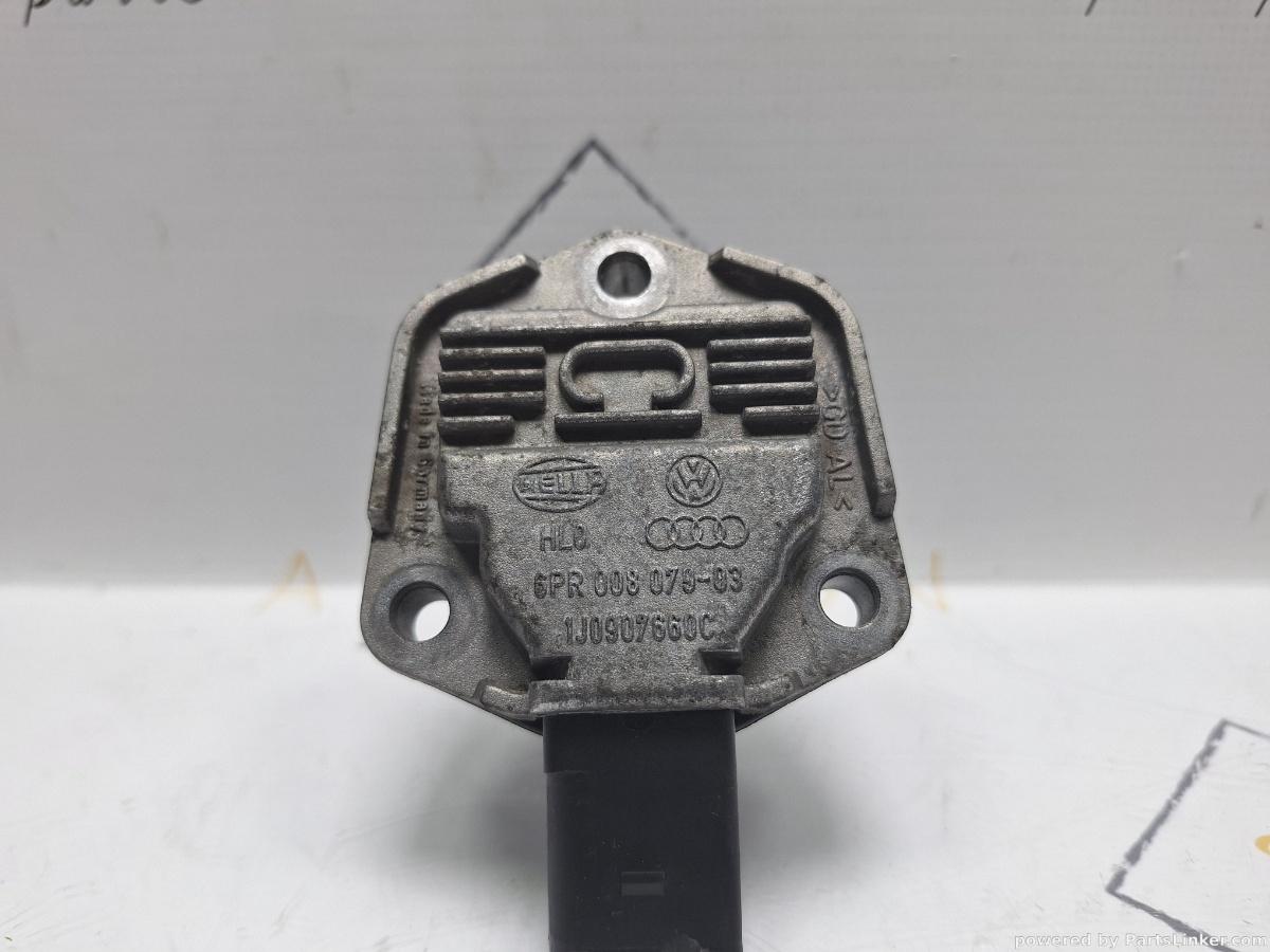 Senzor nivel ulei VOLKSWAGEN GOLF V (1K1) [ 2003 - 2009 ] TDI (BKC, BLS, BXE) 77KW|105HP OEM 1J0907660C