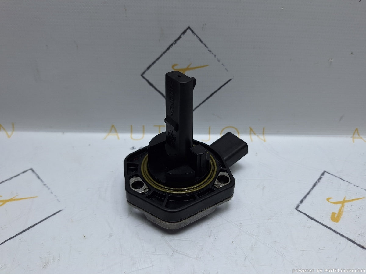 Senzor nivel ulei VOLKSWAGEN GOLF V (1K1) [ 2003 - 2009 ] TDI (BKC, BLS, BXE) 77KW|105HP 1J0907660B