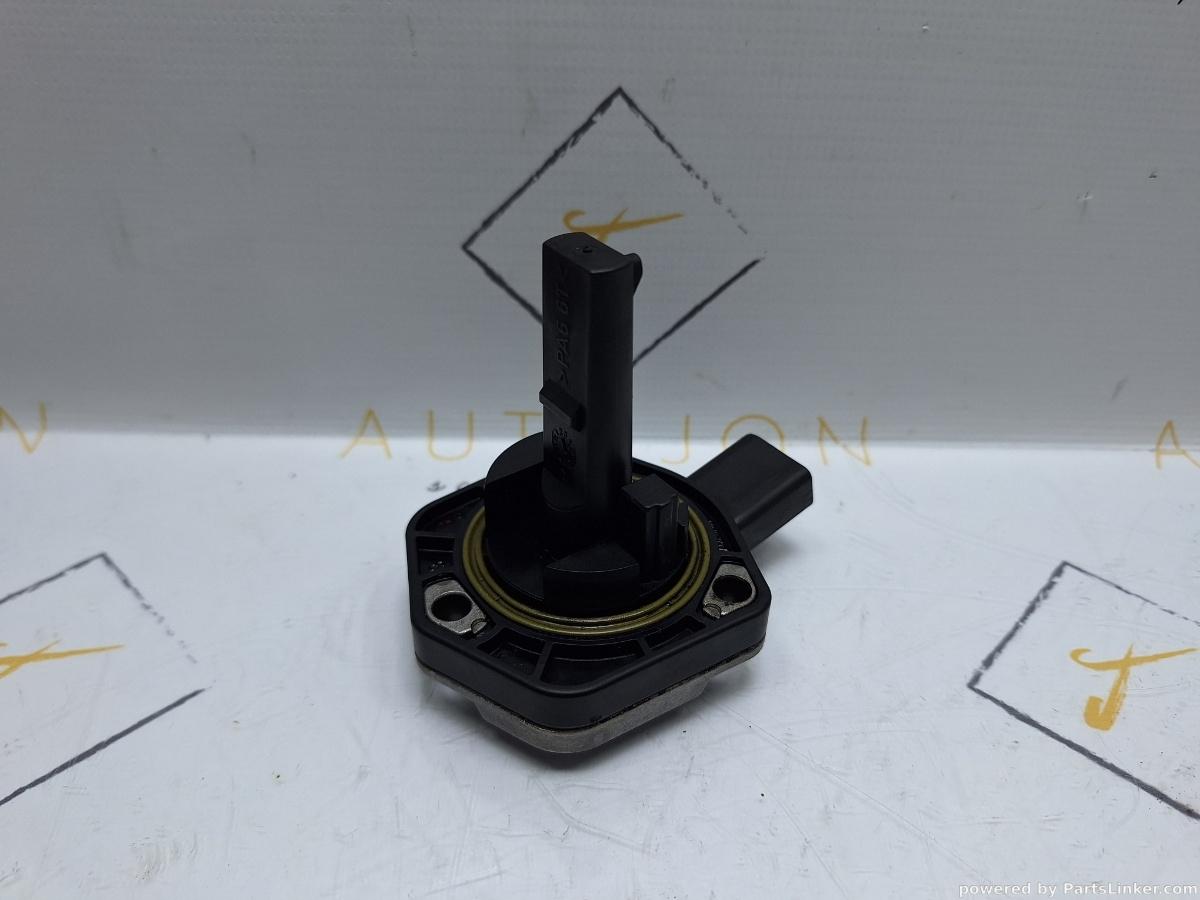 Senzor nivel ulei VOLKSWAGEN GOLF V (1K1) [ 2003 - 2009 ] TDI (BKC, BLS, BXE) 77KW|105HP OEM 1J0907660B
