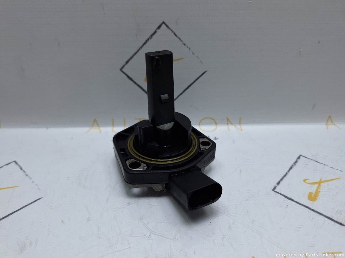 Senzor nivel ulei VOLKSWAGEN GOLF V (1K1) [ 2003 - 2009 ] TDI (BKC, BLS, BXE) 77KW|105HP 1J0907660B