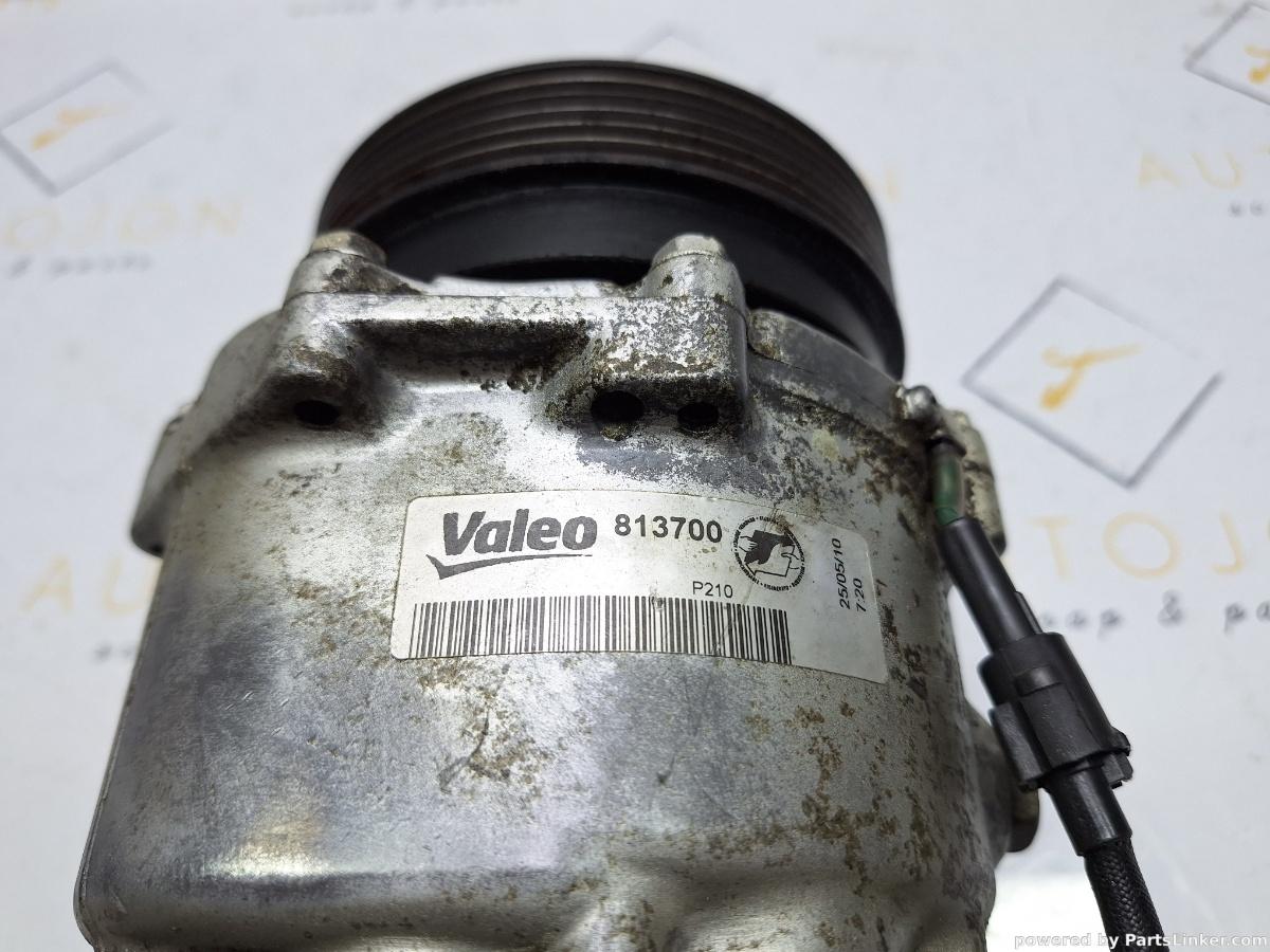 Compresor AC VOLKSWAGEN GOLF IV (1J1) [ 1997 - 2007 ] TDI (ATD, AXR) 74KW|101HP Valeo 813700