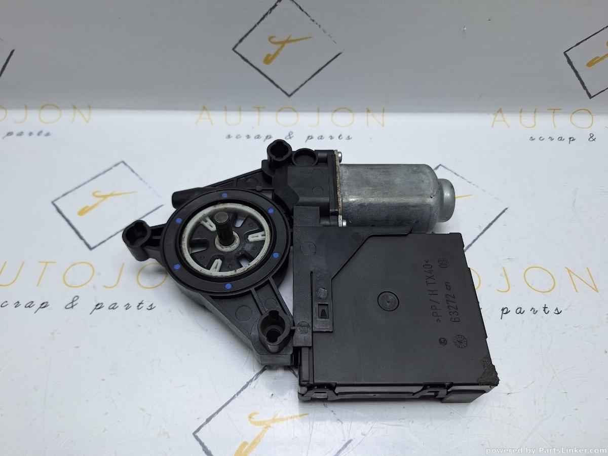 Motoras macara geam Stanga VOLKSWAGEN GOLF V (1K1) [ 2003 - 2009 ] TDI 16V (BKD) 103KW|140HP OEM 1K0959793C / 1K0959701E