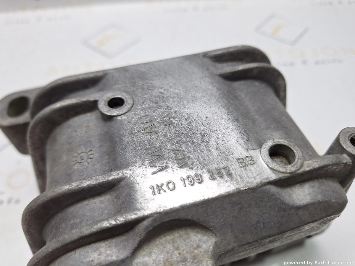 Tampon motor VOLKSWAGEN GOLF V (1K1) [ 2003 - 2009 ] TDI 16V (BKD) 103KW|140HP OEM 1K0199262BB